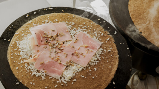Crêpe jambon fromage